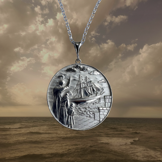 The Deoraithe na hÉireann Pendant (LIMITED EDITION)